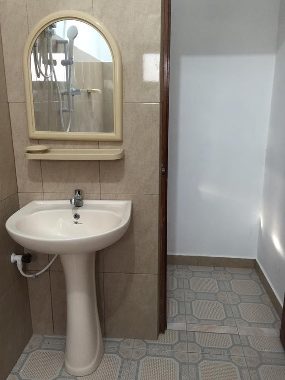 Yaarl Holiday Inn Jaffna Dış mekan fotoğraf