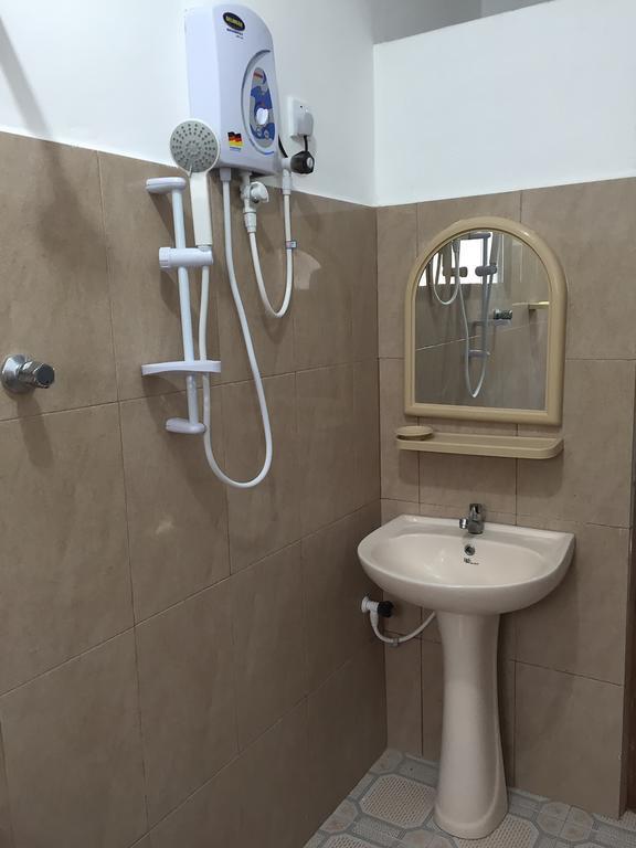 Yaarl Holiday Inn Jaffna Dış mekan fotoğraf