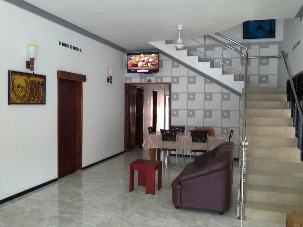 Yaarl Holiday Inn Jaffna Dış mekan fotoğraf