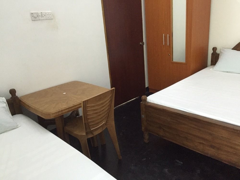 Yaarl Holiday Inn Jaffna Dış mekan fotoğraf