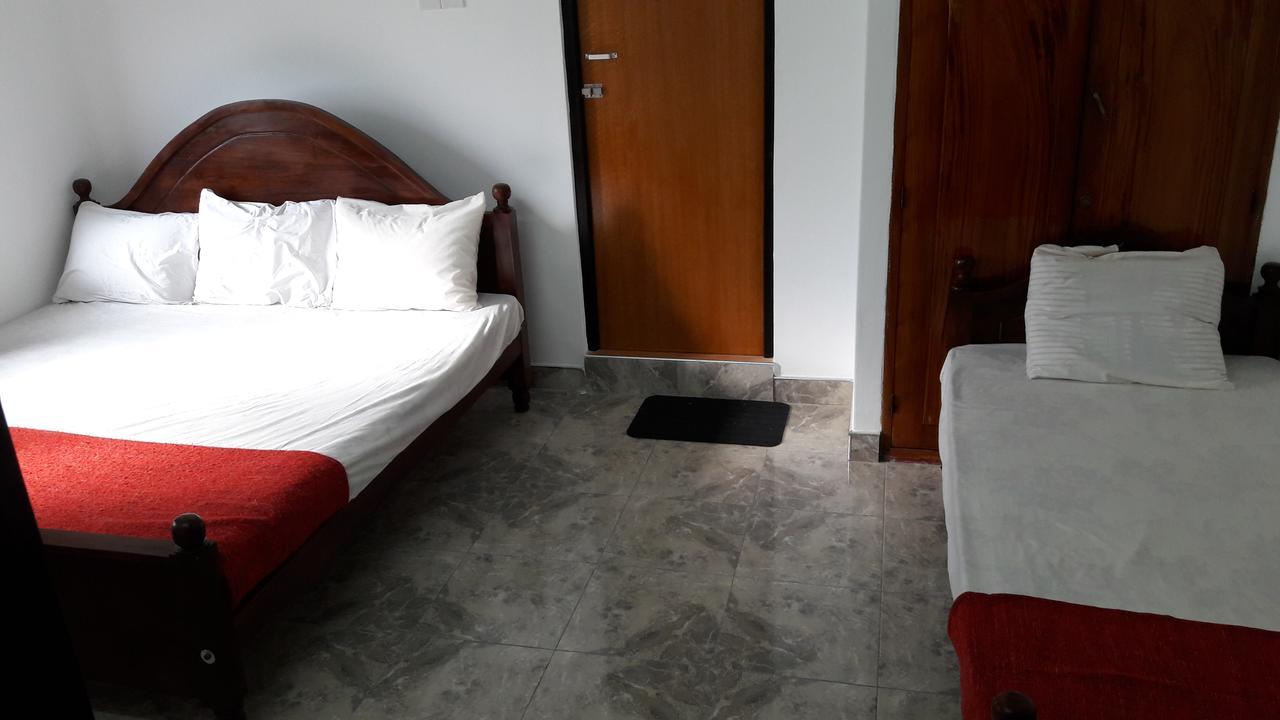 Yaarl Holiday Inn Jaffna Dış mekan fotoğraf